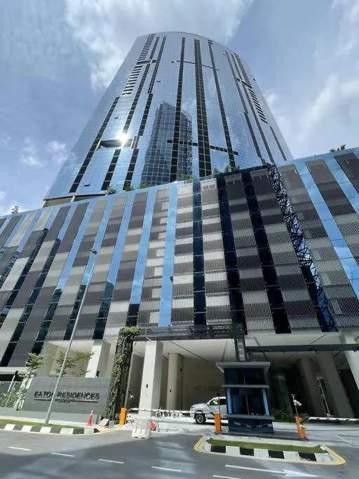 Lägenhetshotell Eaton Suites Klcc By Qc Kuala Lumpur Malaysia